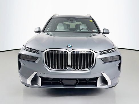 Used 2023 BMW X7 xDrive40i w/ Executive Package AWD/4WD image 2