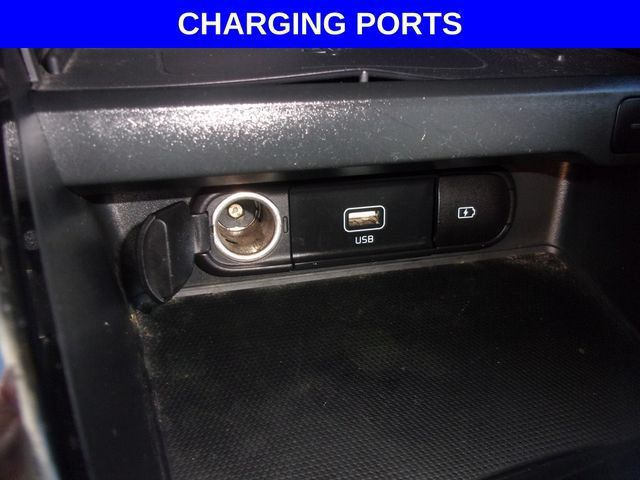 Used 2022 Kia Soul S FWD image 8
