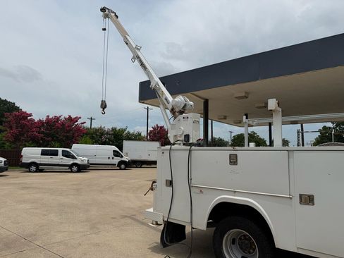 Used 2022 Ford F350 XL w/ Power Equipment Group AWD/4WD image 22