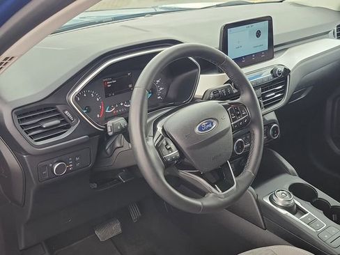 Used 2022 Ford Escape SE w/ Convenience Package AWD/4WD image 7