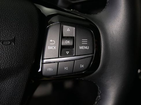 Certified 2025 Ford Escape Platinum AWD/4WD image 20