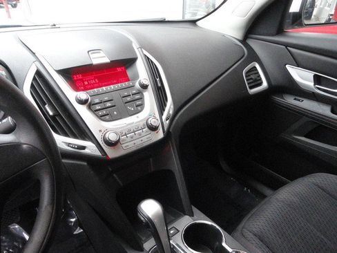 Used 2011 GMC Terrain SLE image 8