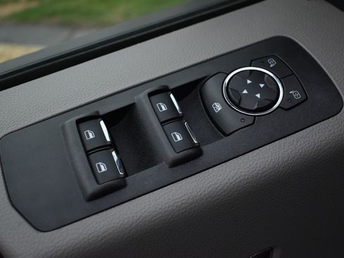 Used 2020 Ford F150 XLT w/ Equipment Group 302A Luxury image 13