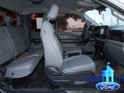 Used 2023 Ford F250 XL w/ FX4 Off-Road Package AWD/4WD image 15