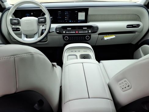 New 2026 Hyundai Palisade Calligraphy FWD image 11