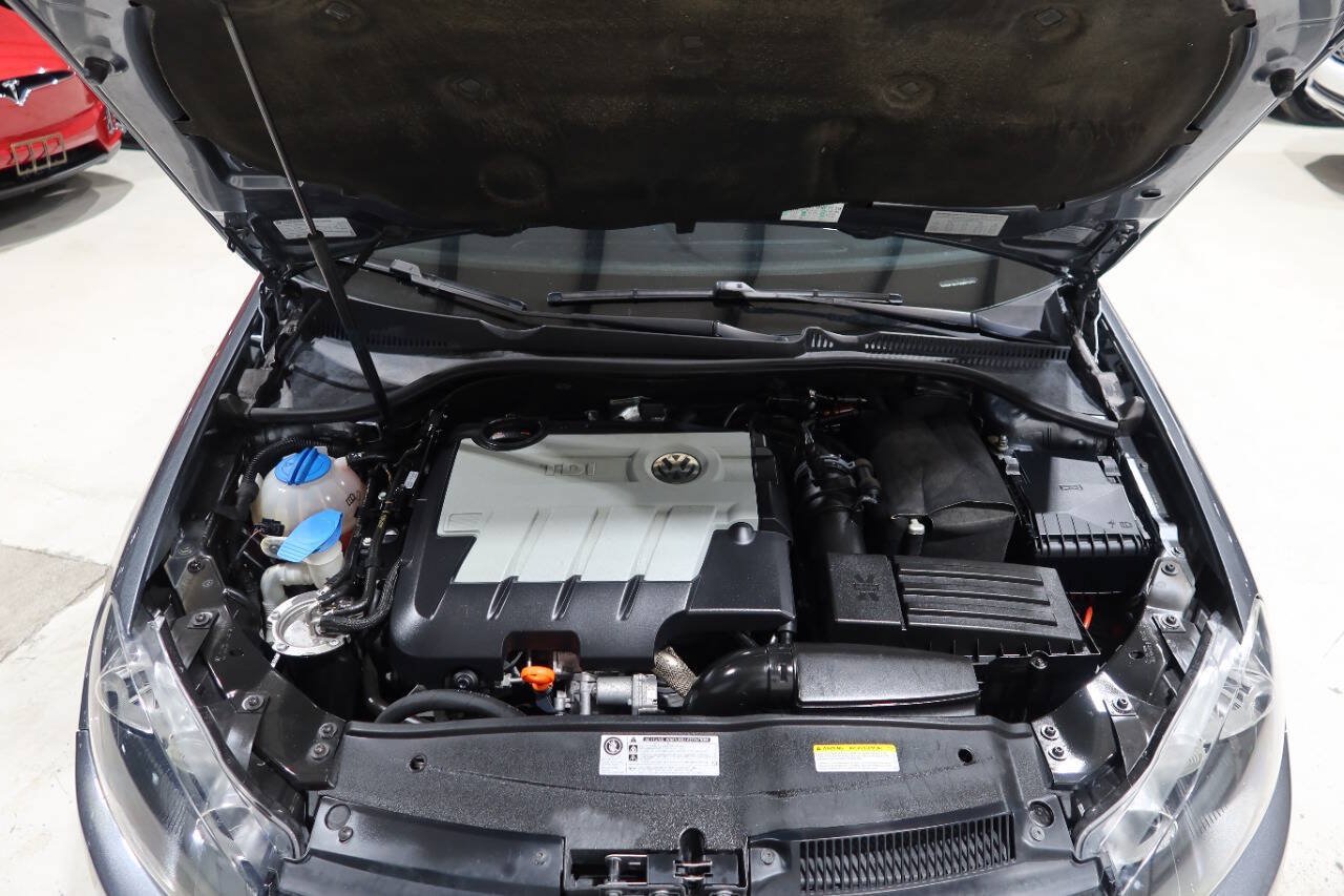 Used 2013 Volkswagen Jetta TDI FWD image 9