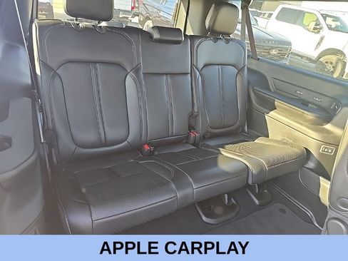 Used 2025 Jeep Wagoneer L Series III w/ Quick Order Package 25C Super AWD/4WD image 10
