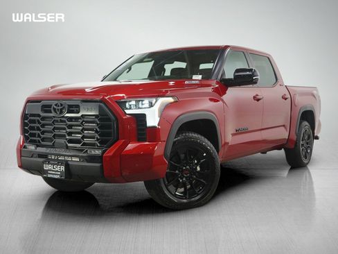 Used 2025 Toyota Tundra Limited image 1