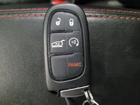 Used 2022 Jeep Cherokee Trailhawk w/ Premium Leather Package image 32