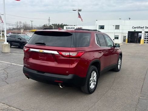 Used 2019 Chevrolet Traverse LT w/ LPO, Floor Liner Package AWD/4WD image 5