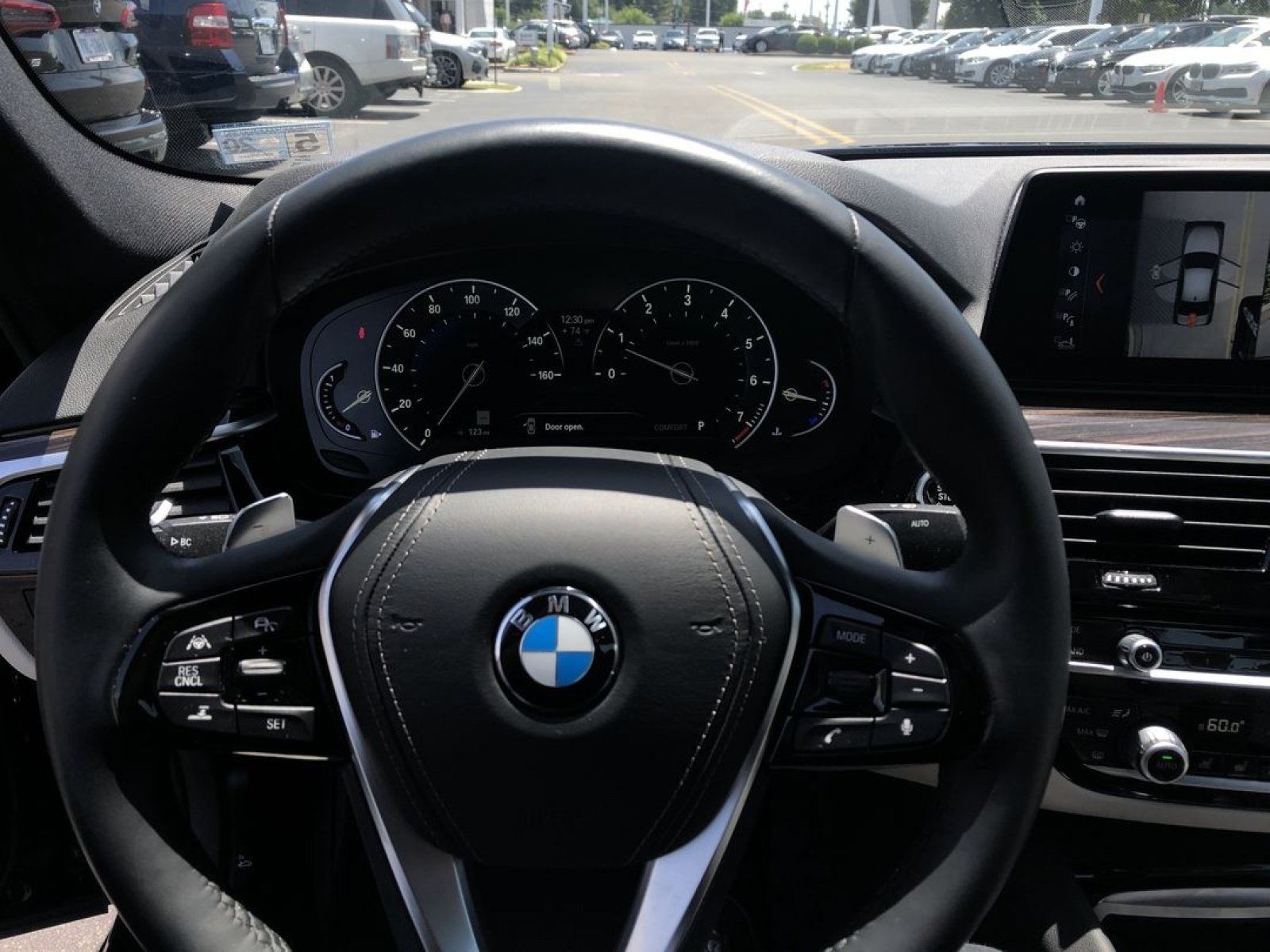 Used 2017 BMW 540i RWD image 27