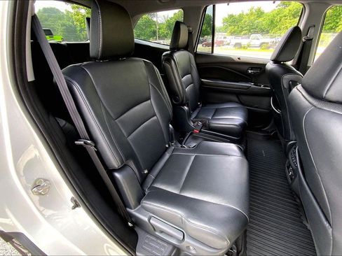 Used 2019 Honda Pilot Elite image 25