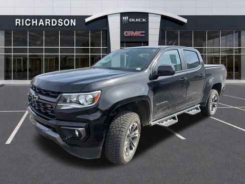 Used 2022 Chevrolet Colorado Z71 AWD/4WD image 12