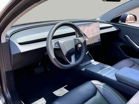 Used 2024 Tesla Model 3 Standard Range RWD image 16
