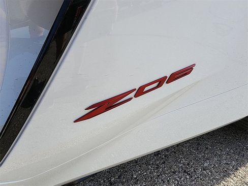 Used 2024 Chevrolet Corvette Z06 image 31