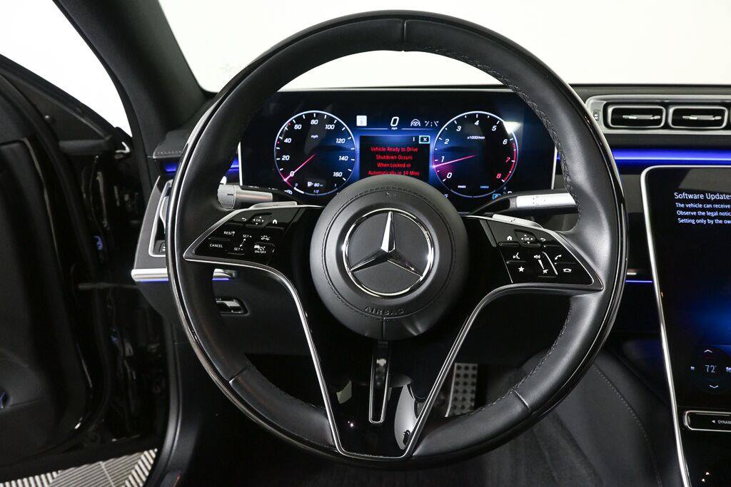 Certified 2025 Mercedes-Benz S 580 4MATIC Sedan image 2