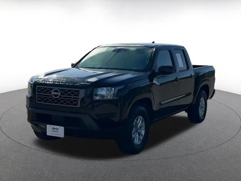 Used 2024 Nissan Frontier SV image 4