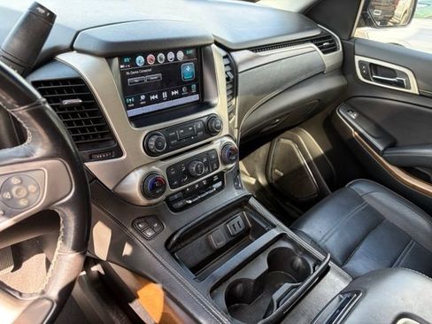Used 2020 GMC Yukon XL Denali w/ Denali Ultimate Package AWD/4WD image 7