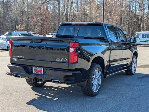 New 2026 Chevrolet Silverado 1500 High Country image 2