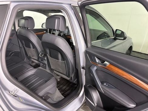 Used 2022 Audi Q5 2.0T Premium Plus AWD/4WD image 35