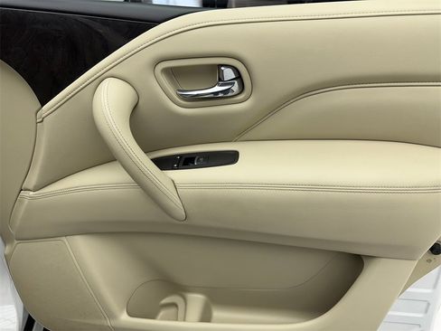 Used 2023 INFINITI QX80 Luxe w/ Cargo Package image 52