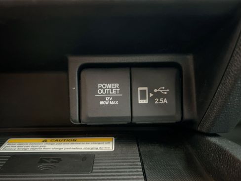 Used 2023 Honda Passport EX-L image 37