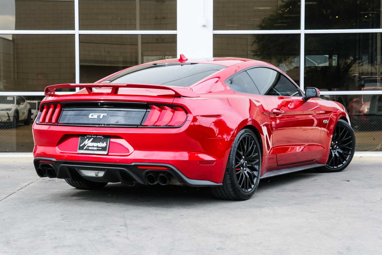 Used 2020 Ford Mustang GT Premium w/ GT Performance Package RWD image 12