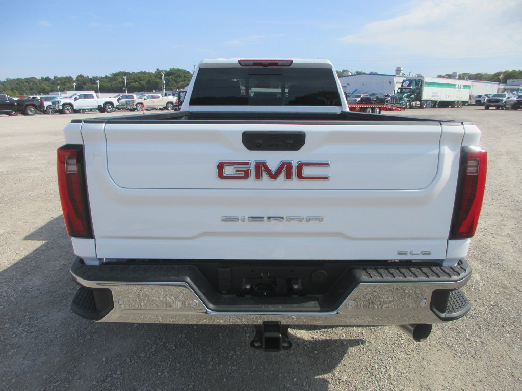 New 2026 GMC Sierra 3500 SLE w/ SLE Value Package AWD/4WD image 6