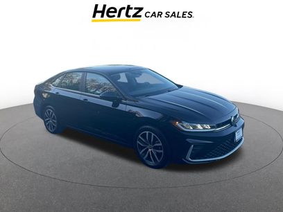 Used 2025 Volkswagen Jetta SE