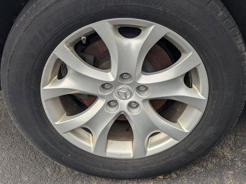 Used 2011 MAZDA CX-9 Touring w/ Moonroof & Bose Audio Pkg image 8