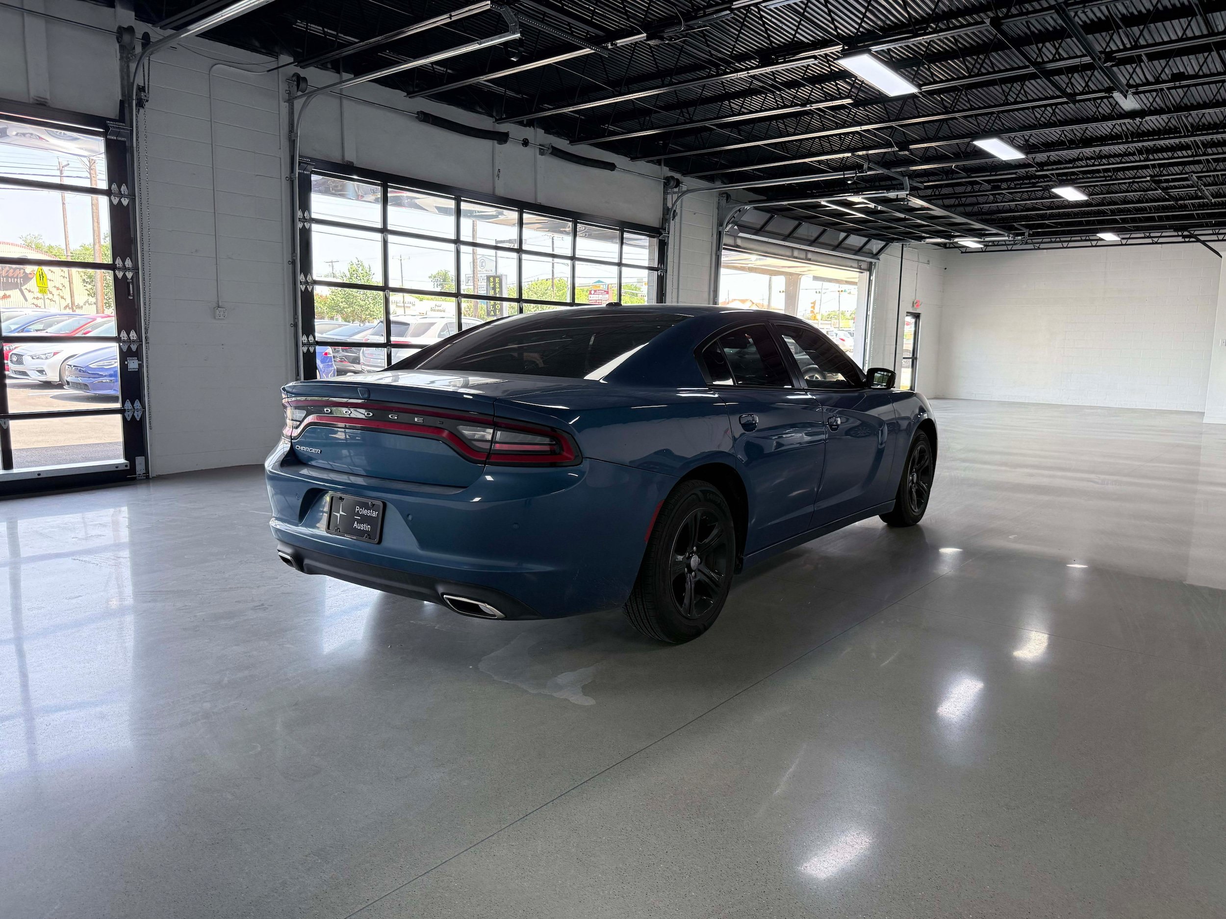 Used 2022 Dodge Charger SXT RWD image 6