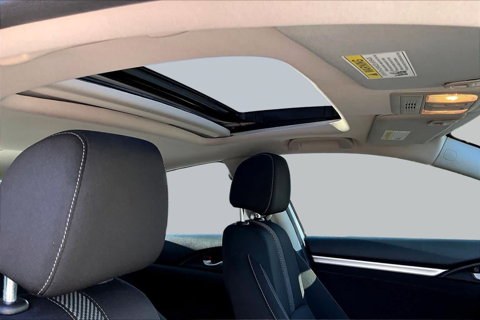 Used 2018 Honda Civic EX image 13