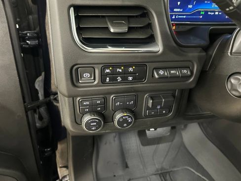 Used 2023 Chevrolet Tahoe High Country AWD/4WD image 6