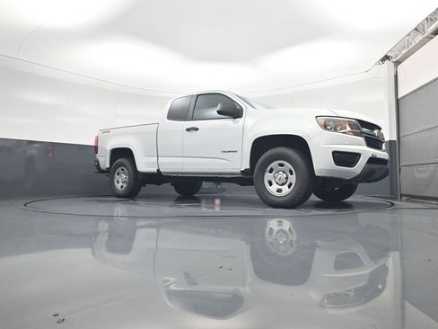 Used 2019 Chevrolet Colorado W/T w/ WT Convenience Package image 14