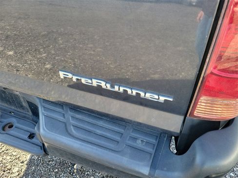 Used 2014 Toyota Tacoma PreRunner w/ Convenience Package image 6