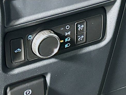 Used 2022 Ford F150 XL w/ STX Appearance Package image 10