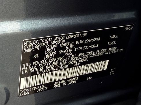 Used 2022 Toyota Venza LE AWD/4WD image 36