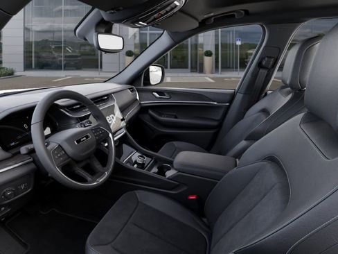 New 2026 Jeep Grand Cherokee L 4WD image 22