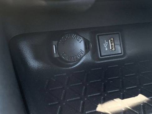 Certified 2024 Toyota RAV4 LE AWD/4WD image 27