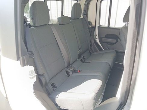 New 2025 Jeep Gladiator Sport image 27