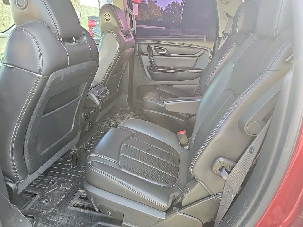 Used 2015 Chevrolet Traverse LTZ AWD/4WD image 5