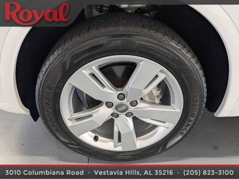 Used 2019 Audi Q5 2.0T Premium Plus w/ Premium Plus Package AWD/4WD image 27