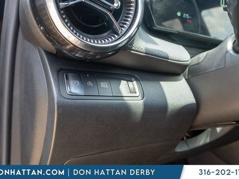 Used 2025 Chevrolet Equinox LT FWD image 19