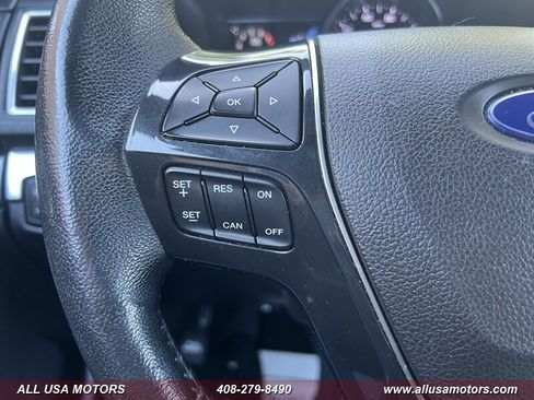 Used 2017 Ford Explorer Limited FWD image 17