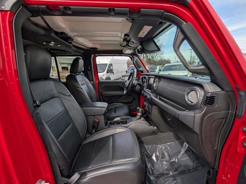 Used 2020 Jeep Gladiator Overland image 10