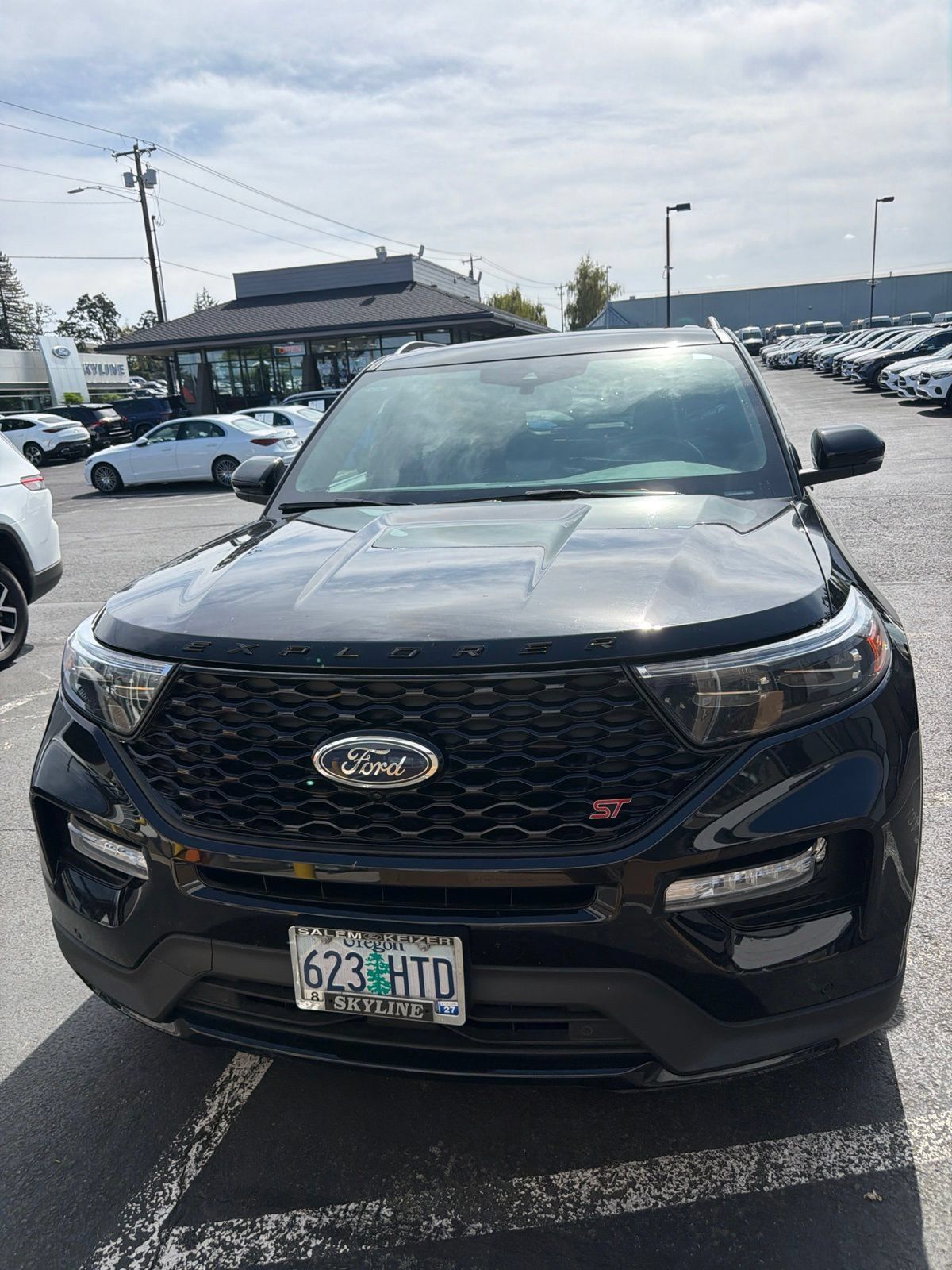 Used 2023 Ford Explorer ST w/ Equipment Group 401A AWD/4WD image 2