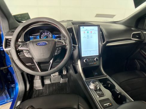 Certified 2022 Ford Edge ST-Line image 8