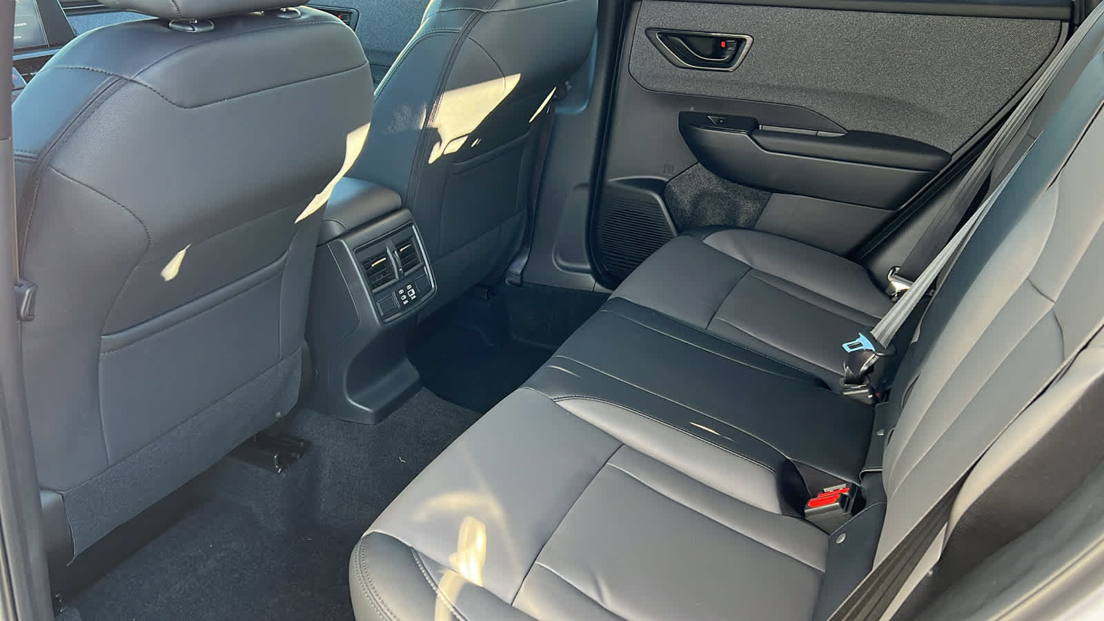 New 2026 Subaru Outback Premium AWD/4WD image 24