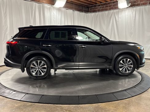 Certified 2025 INFINITI QX60 Pure AWD/4WD image 6