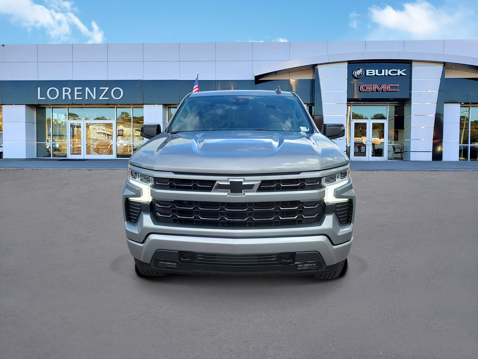 Used 2024 Chevrolet Silverado 1500 RST RWD image 2